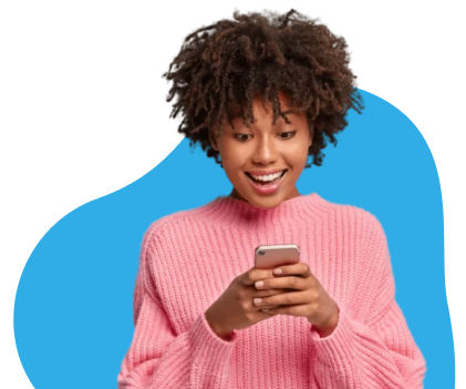 Pessoa usando celular